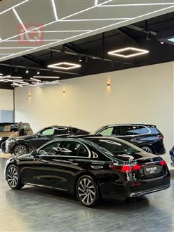 مرسيدس بنز E-Class